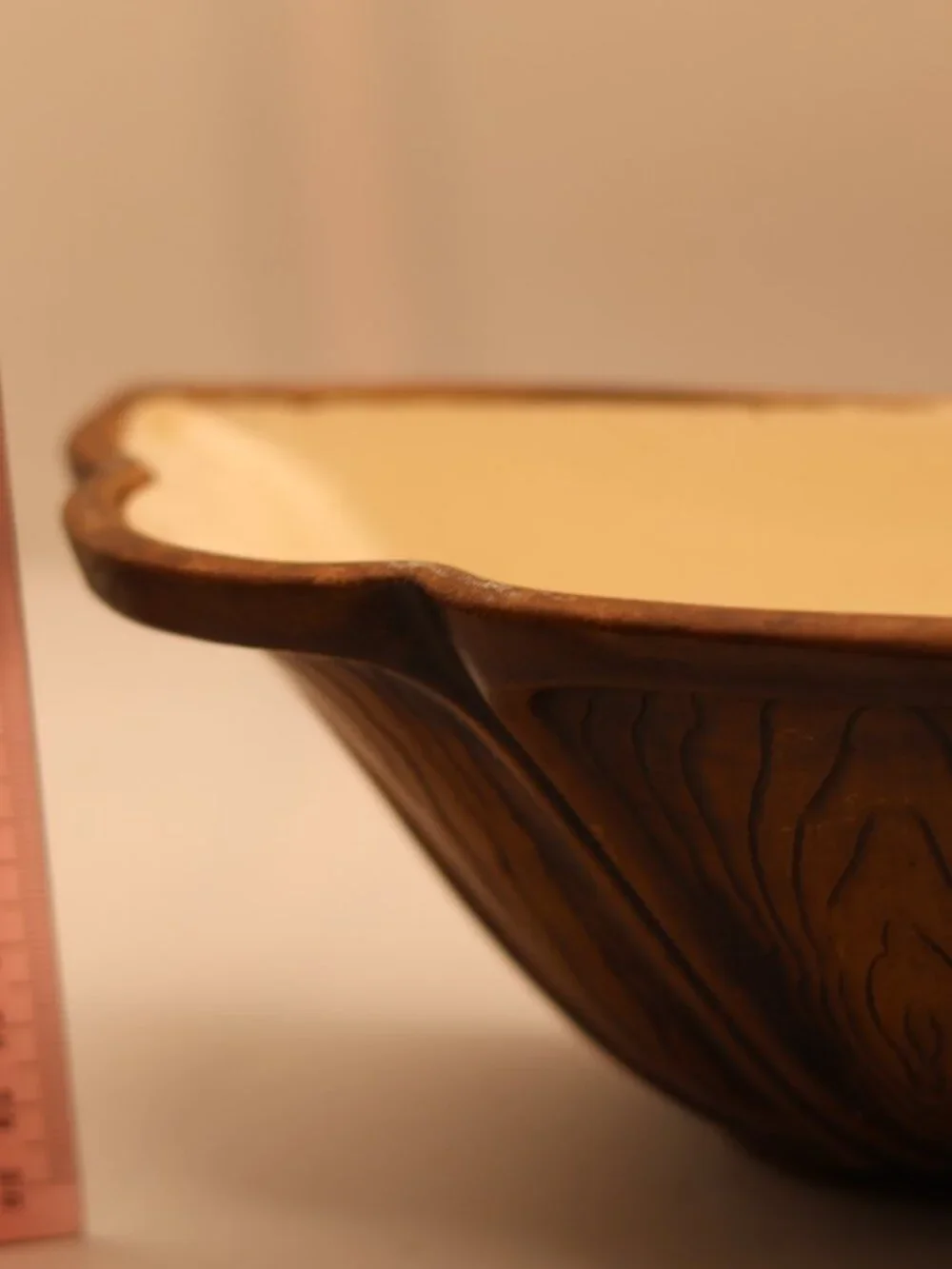 Vintage 1961 Treasure Craft Ceramic Wood Grain Planter Bowl (Compton, CA)